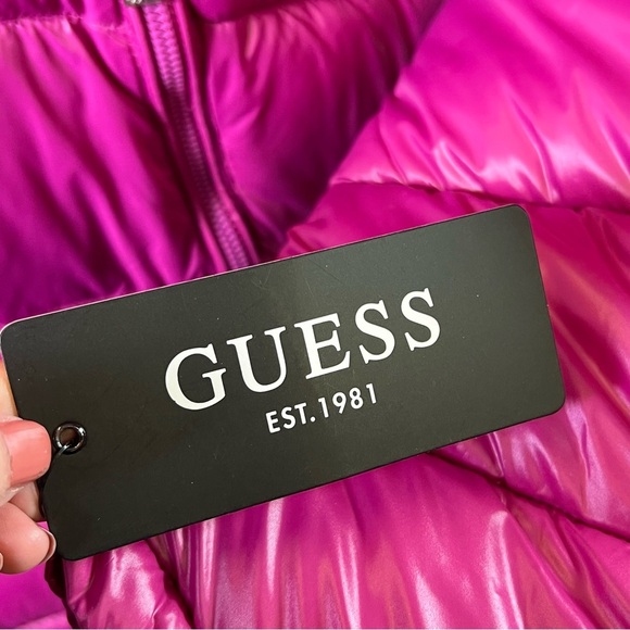 Guess Women’s Hooded Puffer Jacket Size 2X - Picture 5 of 15
